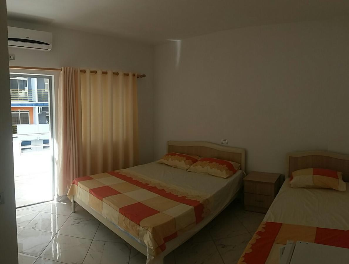 Hotel Kaqaniku Shëngjin エクステリア 写真